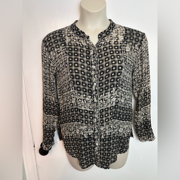 Free People boho flowy long sleeve button down geometric size XS #1591 - Picture 1 of 8